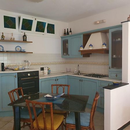 La Casa Di Mina Apartment เวอนาซซา ภายนอก รูปภาพ